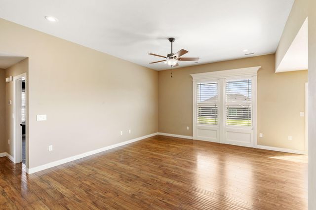 3600 MEANDERING CT, Columbia, MO 65202