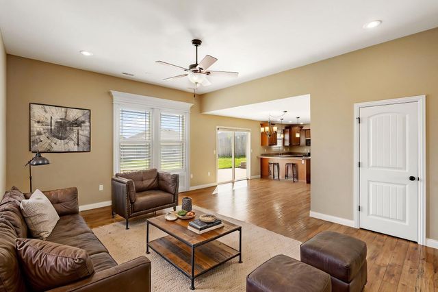 3600 MEANDERING CT, Columbia, MO 65202