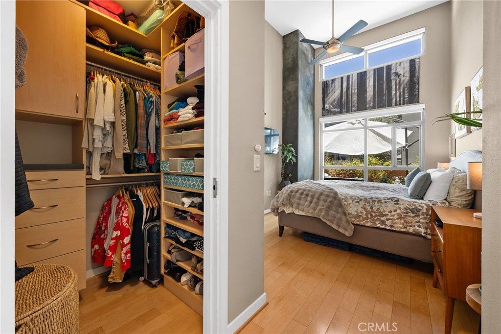 Image 10 of property listing at 800 The Mark 102, San Diego, CA 92101