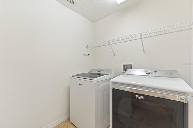 10075 BAYWATER BREEZE DRIVE, Orlando, FL 32827