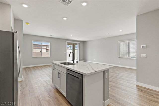 4504 Cave Lake Avenue, North Las Vegas, NV 89032