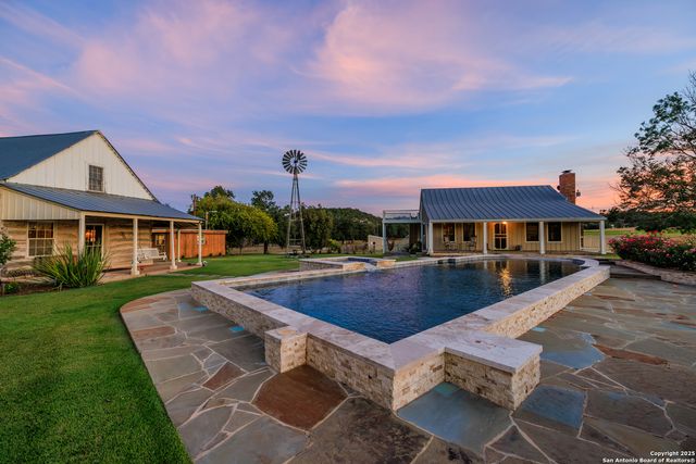 3366 Ranch Rd 965, Fredericksburg, TX 78624