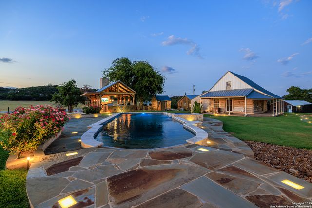 3366 Ranch Rd 965, Fredericksburg, TX 78624