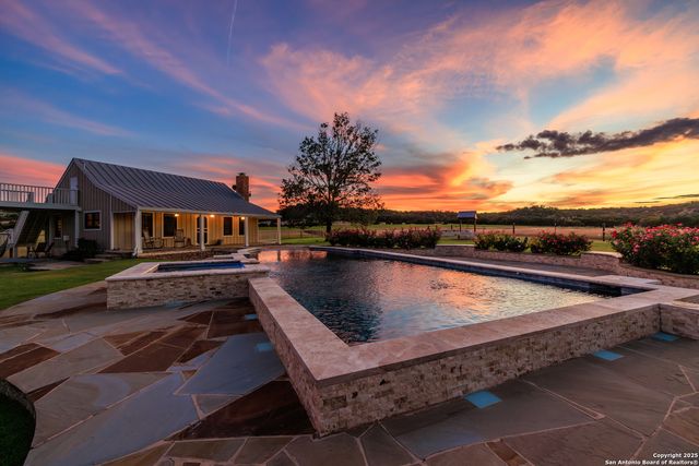 3366 Ranch Rd 965, Fredericksburg, TX 78624