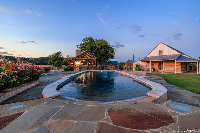 3366 Ranch Rd 965, Fredericksburg, TX 78624