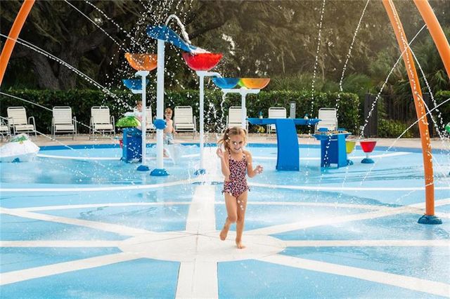 8511 RAIN LILY CROSSING, Parrish, FL 34219