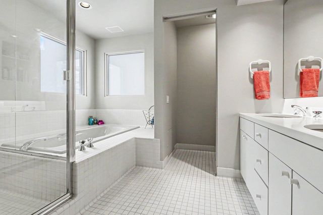 51212 Deer Park Drive, Grand Beach Vllg, MI 49117