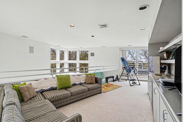 51212 Deer Park Drive, Grand Beach Vllg, MI 49117