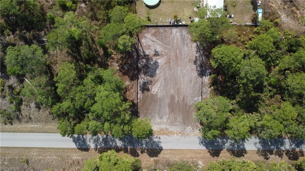 720 Lopez ST E, LEHIGH ACRES, FL 33974 — photo 4