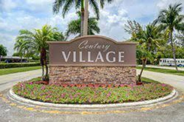 205 Wellington M, West Palm Beach, FL 33417