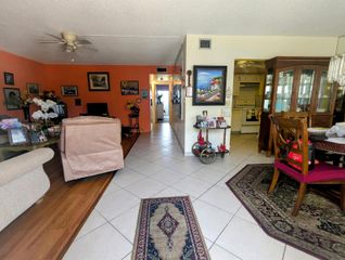 205 Wellington M, West Palm Beach, FL 33417