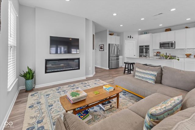 16646 Cattle Hollow Lane, Noblesville, IN 46060