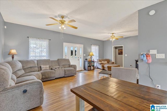 75 CHESTNUT VIEW, Hayden, AL 35079