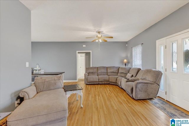 75 CHESTNUT VIEW, Hayden, AL 35079