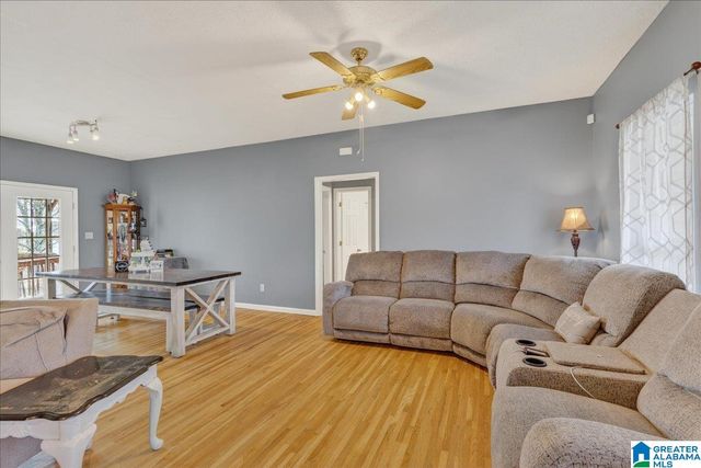 75 CHESTNUT VIEW, Hayden, AL 35079