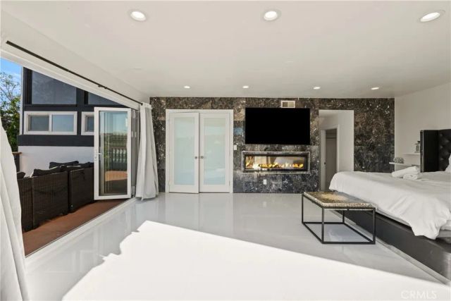 1312 Peacock Hill, North Tustin, CA 92705