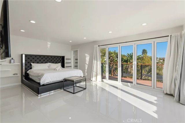 1312 Peacock Hill, North Tustin, CA 92705