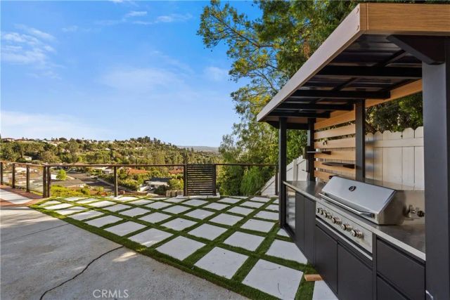 1312 Peacock Hill, North Tustin, CA 92705