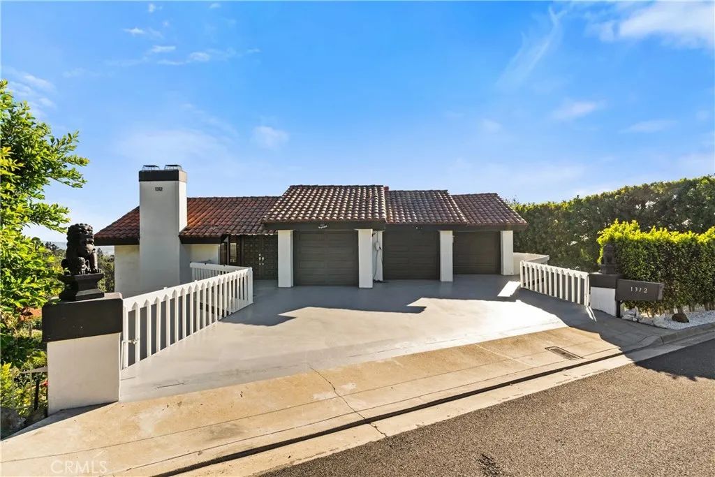 1312 Peacock Hill, North Tustin, CA 92705