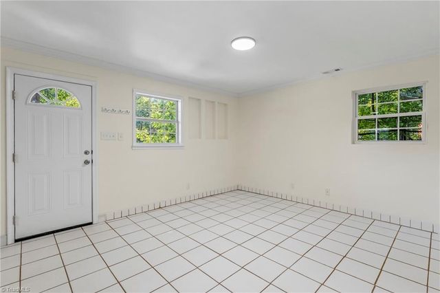 2117 Bowen Boulevard, Winston-salem, NC 27105