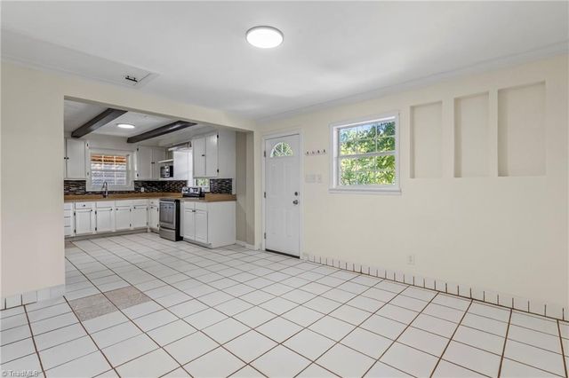 2117 Bowen Boulevard, Winston-salem, NC 27105