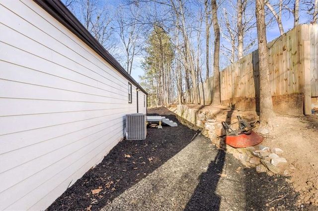 31 Huckleberry Lane, Winder, GA 30680