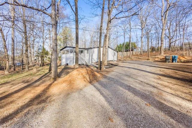 31 Huckleberry Lane, Winder, GA 30680