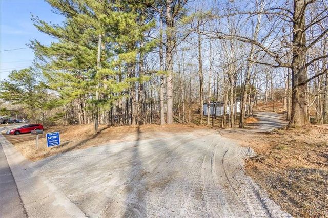 31 Huckleberry Lane, Winder, GA 30680