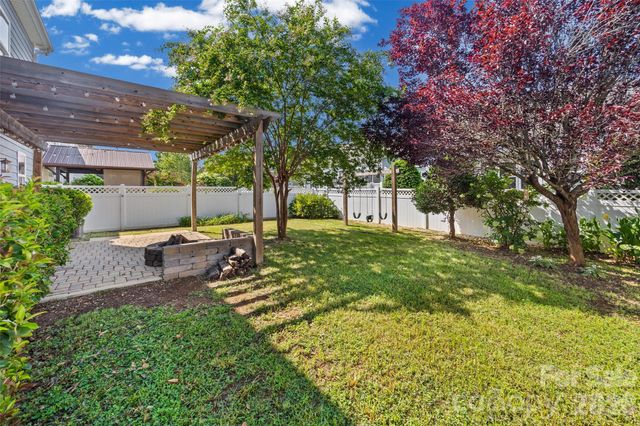 1016 Equipoise Drive, Indian Trail, NC 28079