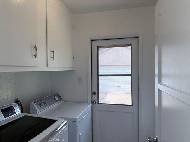 6857 Chimineas, Reseda, CA 91335