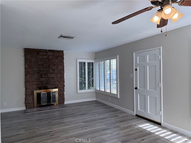 6857 Chimineas, Reseda, CA 91335