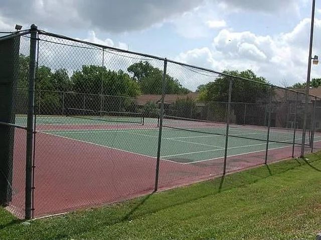 8925 North PLZ 69, Austin, TX 78753