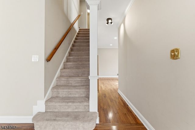 96 Magellan Way, Franklin Twp., NJ 08823