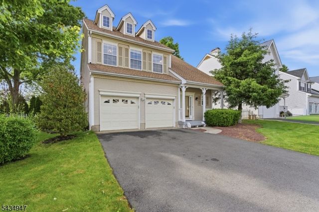 96 Magellan Way, Franklin Twp., NJ 08823