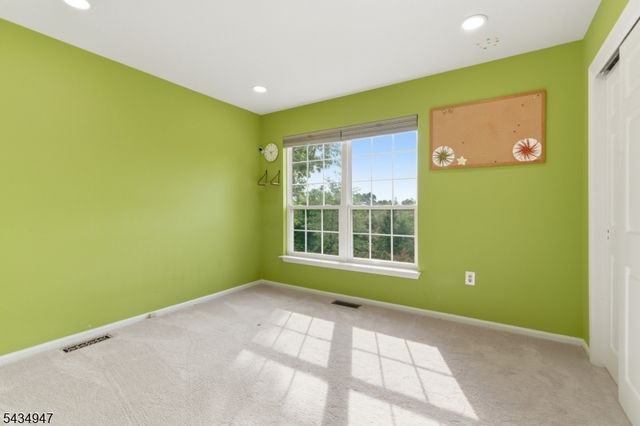 96 Magellan Way, Franklin Twp., NJ 08823