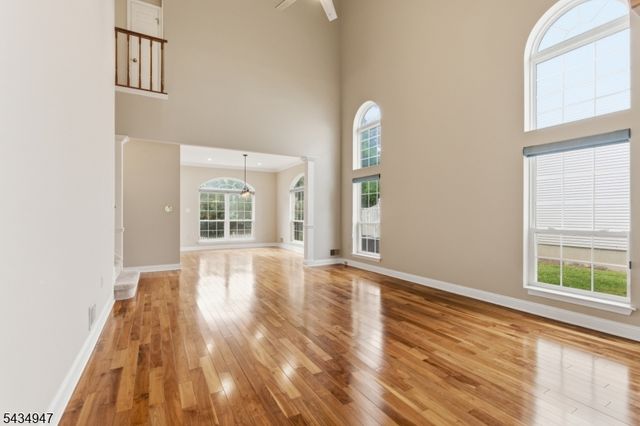 96 Magellan Way, Franklin Twp., NJ 08823