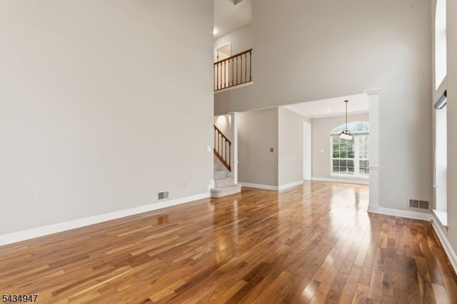 96 Magellan Way, Franklin Twp., NJ 08823