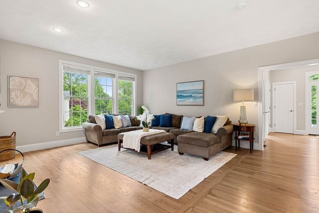 32 Daniel Lucy Way, Newburyport, MA 01950