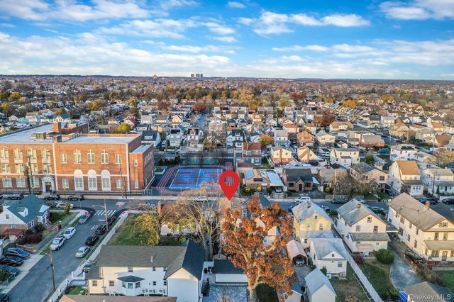 21910 132nd Road, Laurelton, NY 11413