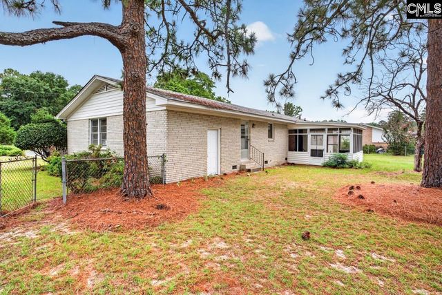 1101 W Fairhill Drive, West Columbia, SC 29170