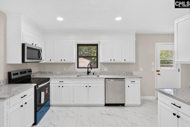 1101 W Fairhill Drive, West Columbia, SC 29170