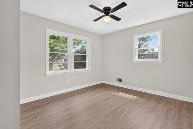 1101 W Fairhill Drive, West Columbia, SC 29170