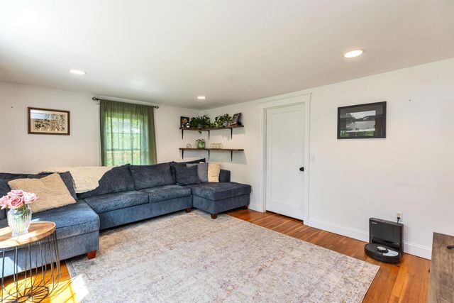 41 Ashburnham Road, New Ipswich, NH 03071