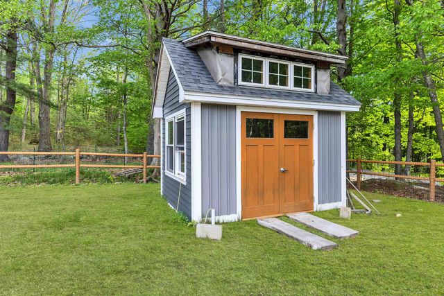 41 Ashburnham Road, New Ipswich, NH 03071