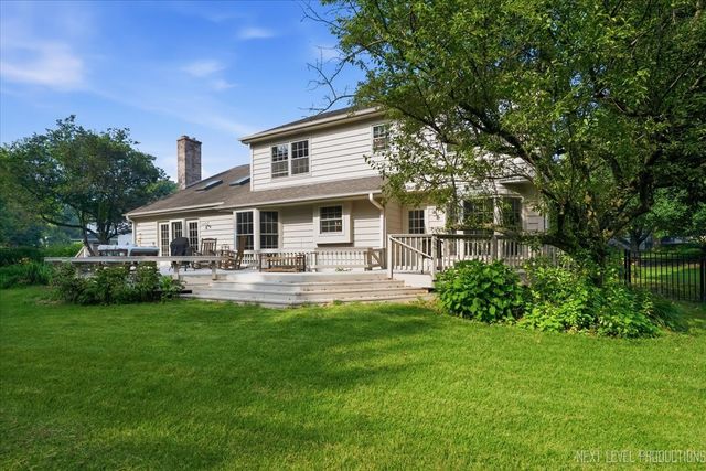 832 Wexford Court, Naperville, IL 60540