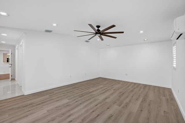 2317 NE 12th Street, Fort Lauderdale, FL 33304