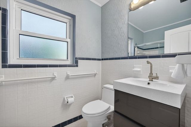 2317 NE 12th Street, Fort Lauderdale, FL 33304