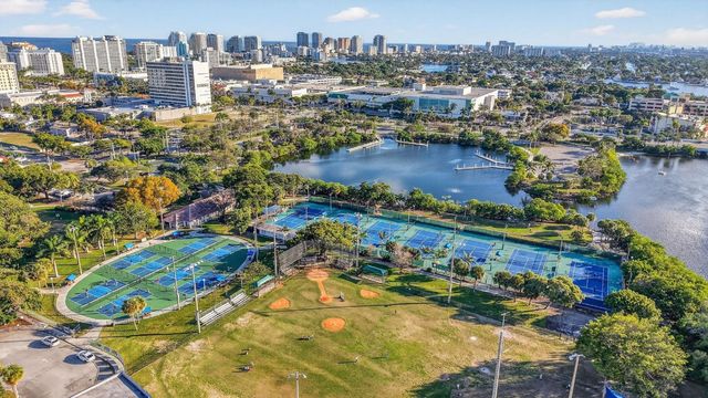 2317 NE 12th Street, Fort Lauderdale, FL 33304