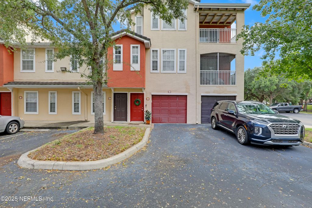 10075 GATE Parkway N 812, Jacksonville, FL 32246