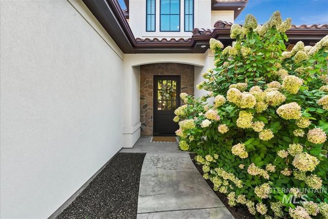1657 N Iron Bello Pl, Eagle, ID 83616